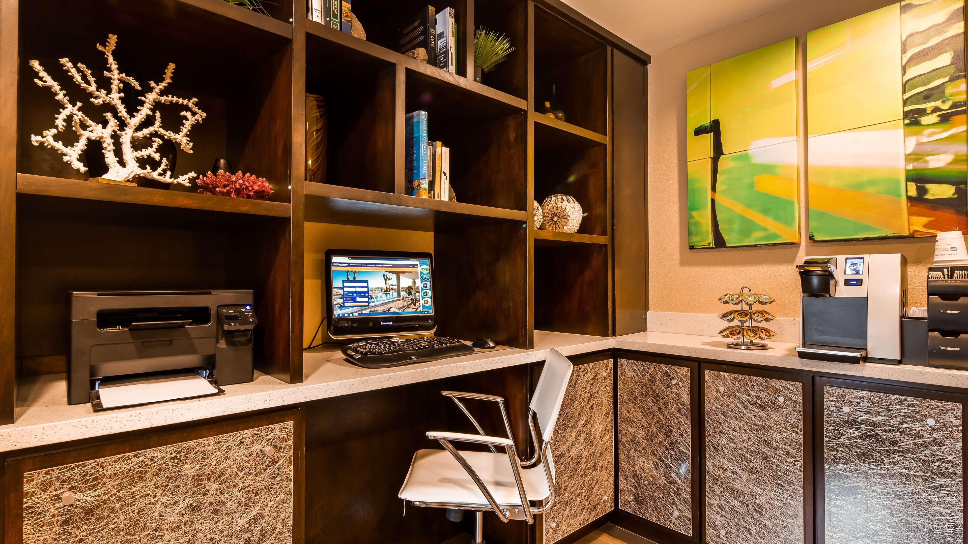 Best Western Carmel'S Town House Lodge Esterno foto