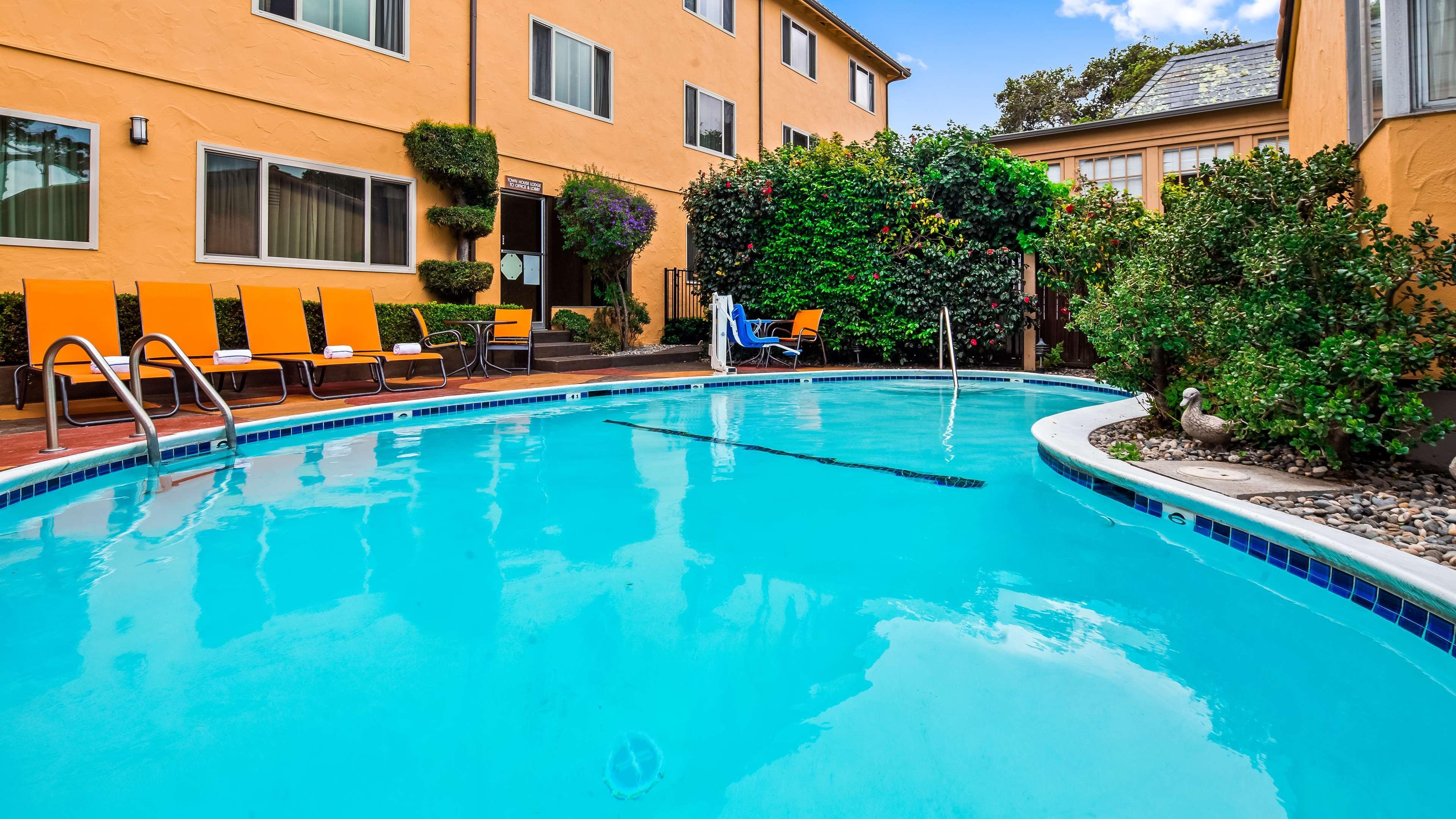 Best Western Carmel'S Town House Lodge Esterno foto