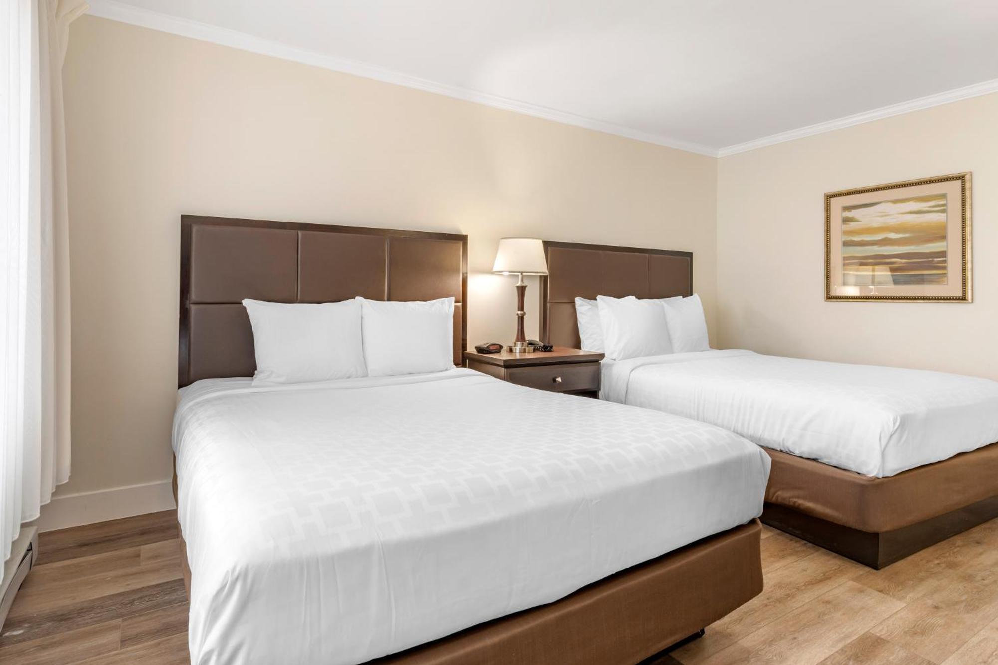 Best Western Carmel'S Town House Lodge Esterno foto