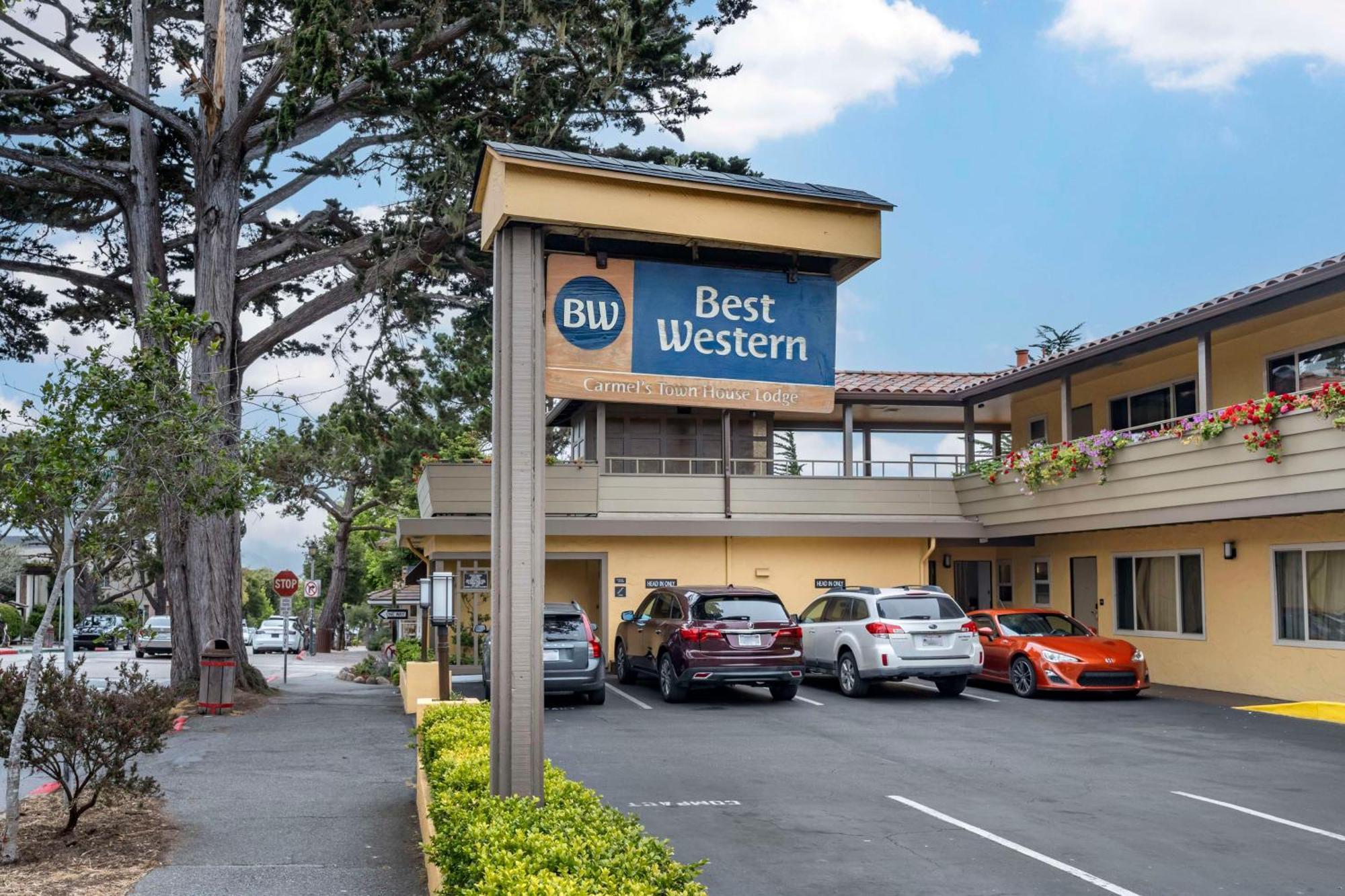 Best Western Carmel'S Town House Lodge Esterno foto